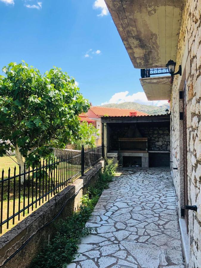 Holiday home Stonehouse Dome Lagadia