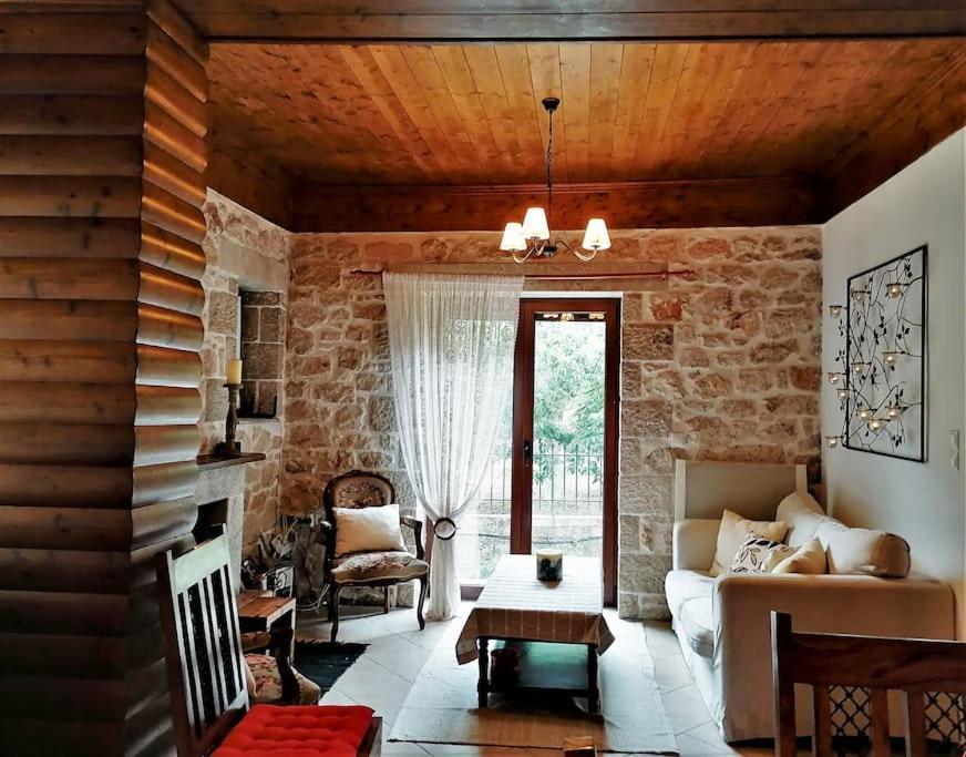 Holiday home Stonehouse Dome Lagadia Langadia